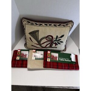 Tapestry  Pillow Christmas French Horn Holly 16 x 12 Lot Of 3 Table Runner 13x70